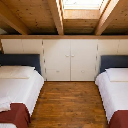 Casa Santa Lucia - Wifi&garage Santa Lucia (Sondrio)